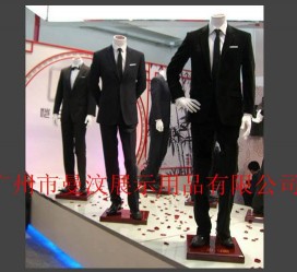 淮安成都元亨商贸楼兼职模特(上海琪亨商贸有限公司卖浪琴吗)