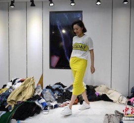 淮安兼职模特试衣服(兼职做试衣模特好吗)