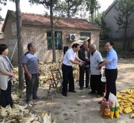 淮安关于宋叔带老伴游中国的信息