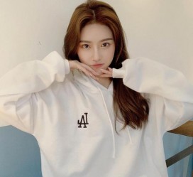 淮安女伴侣喜好兼职网拍模特的简单介绍
