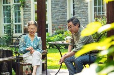 淮安坦言带老伴游遍中国(我和老伴去旅游)