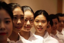 淮安私人伴游招聘 度假区万元月薪招“泳装伴游”