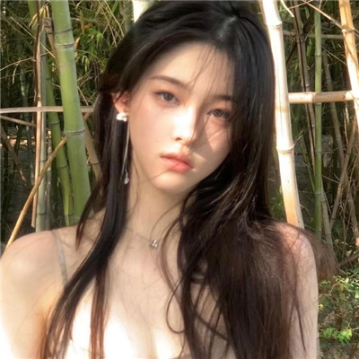 淮安与商务伴游共进晚餐，愉快的营业会谈起头了