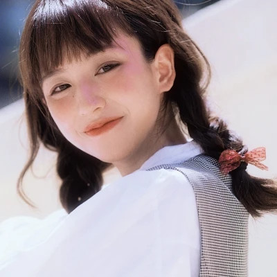 淮安伴游女生郑晓晴的资料